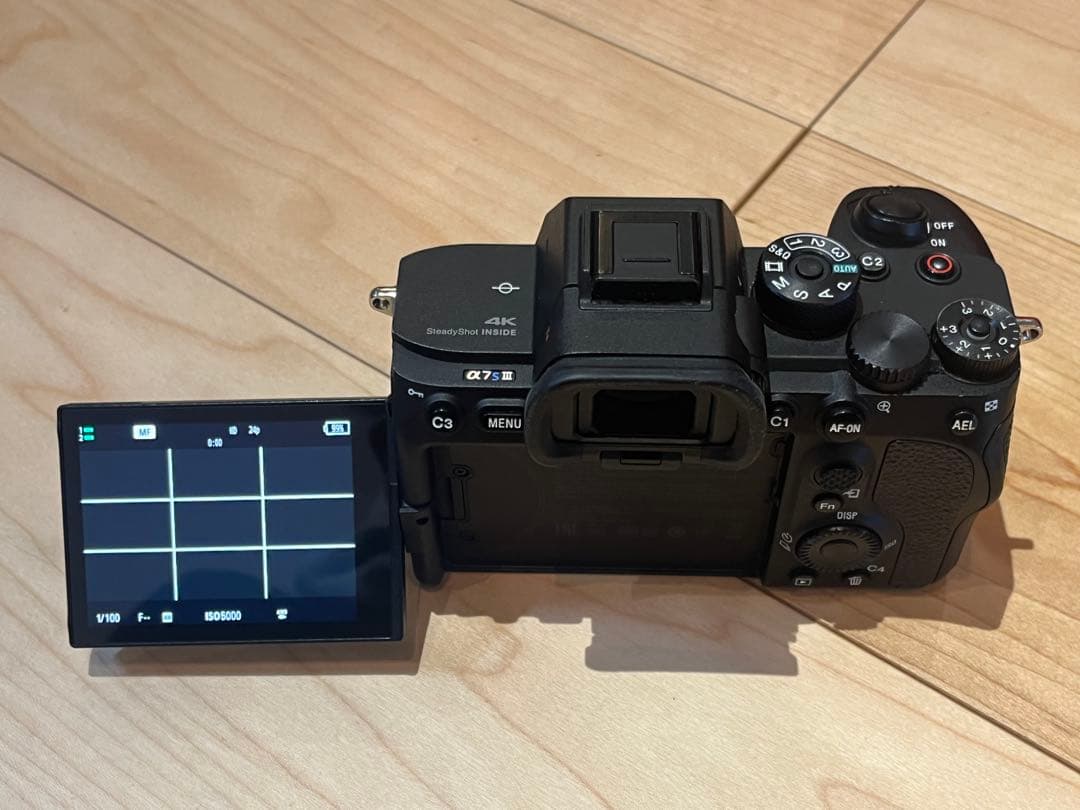 防湿庫保管_SONY α7SⅢ 本体 バッテリー2本 ケージ ストラップ