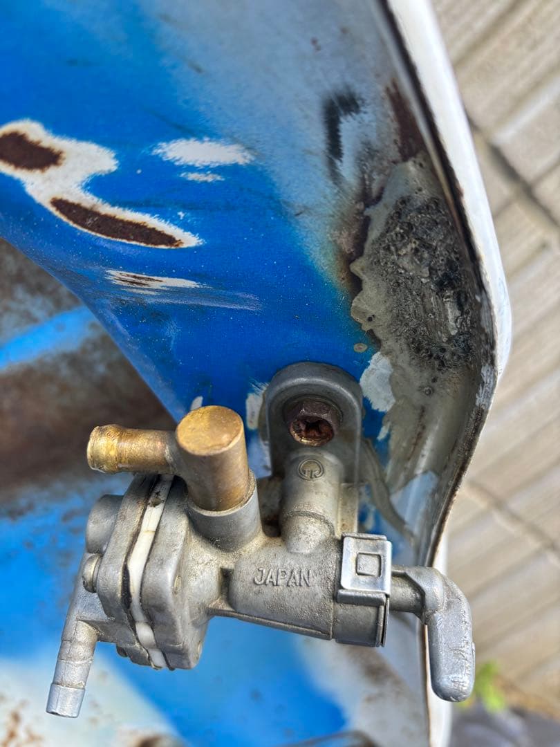 SUZUKI GSX400 インパルス　燃料タンク