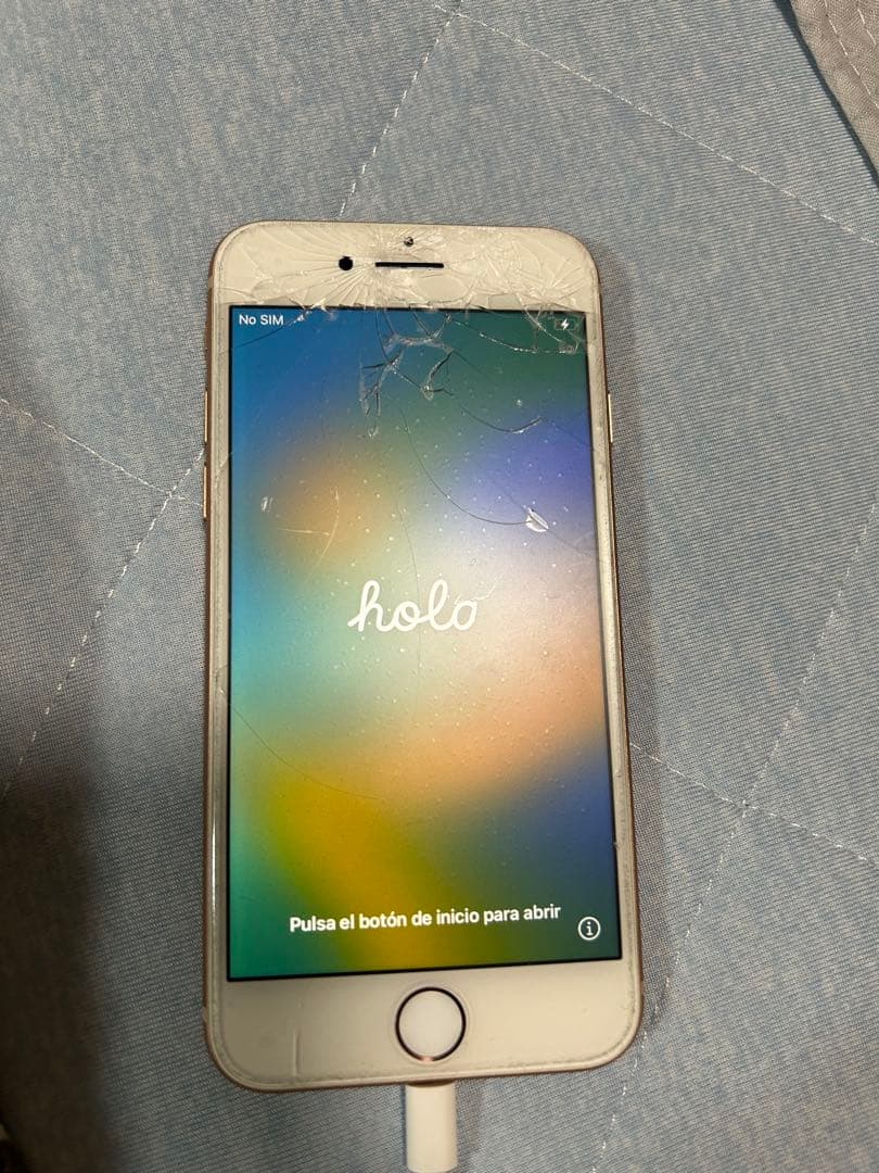 割れ有iPhone 8 ゴールド 極美品