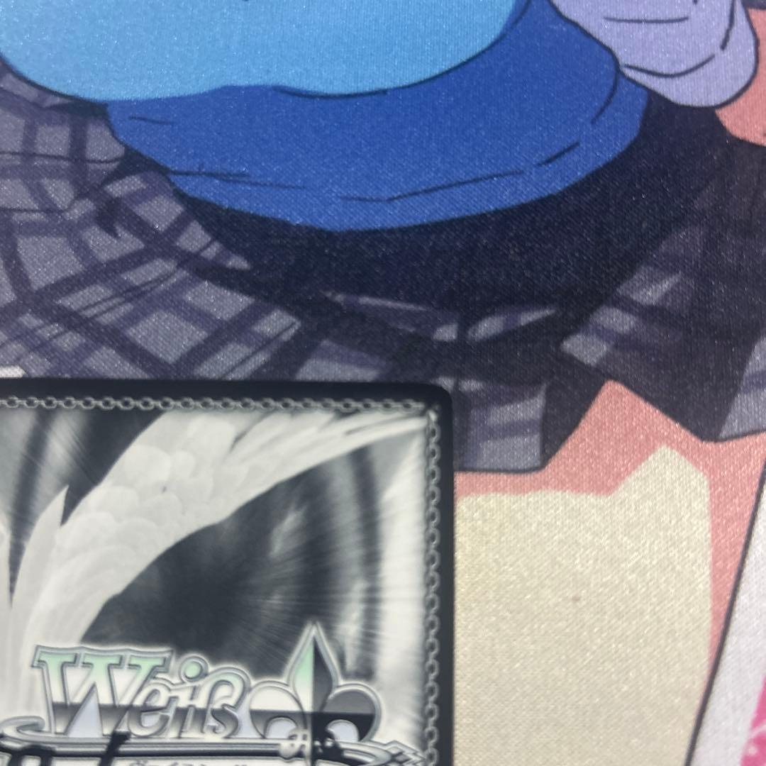 魔性の微笑みリアス　fbr サイン