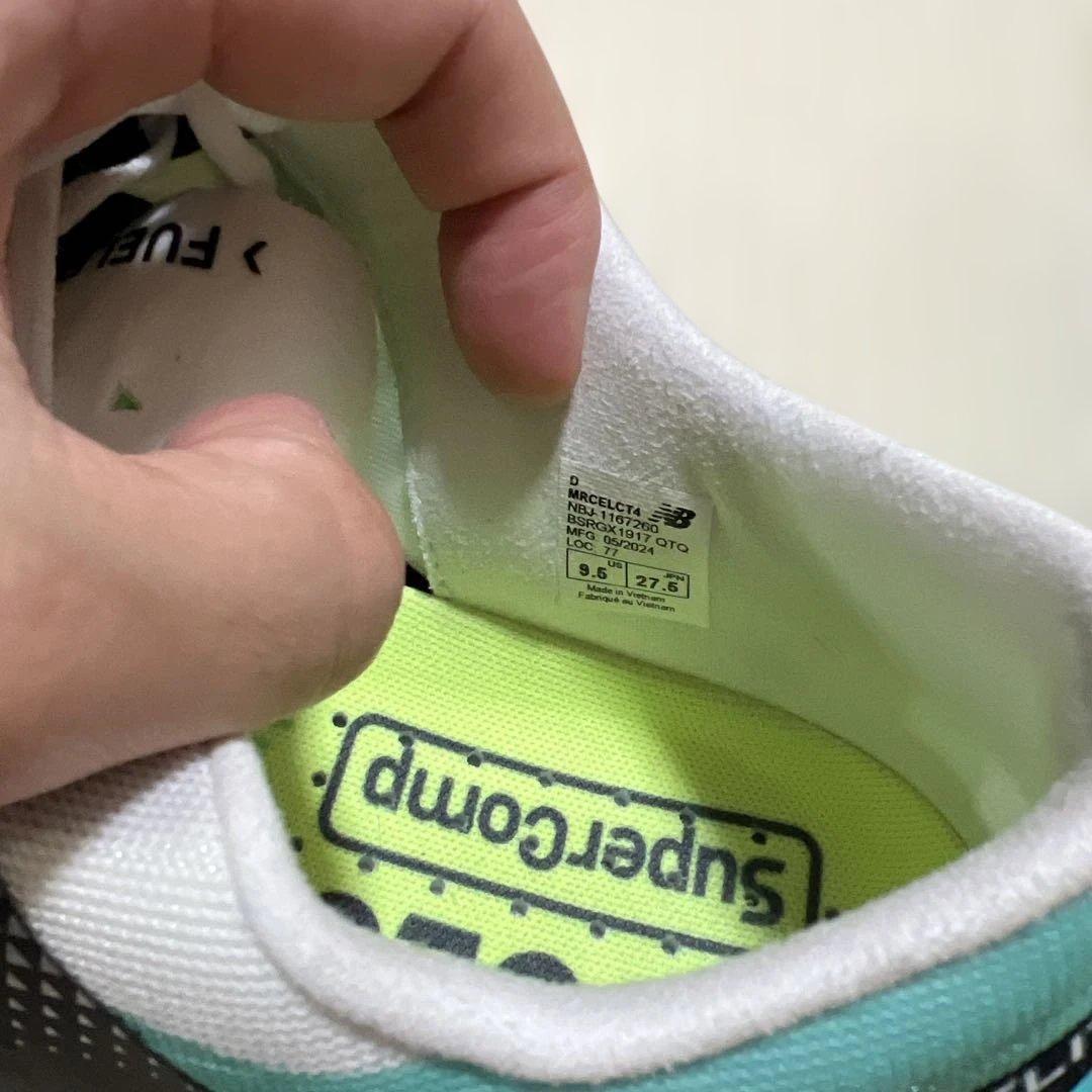 New Balance FuelCell Elite v4ランニングシューズ