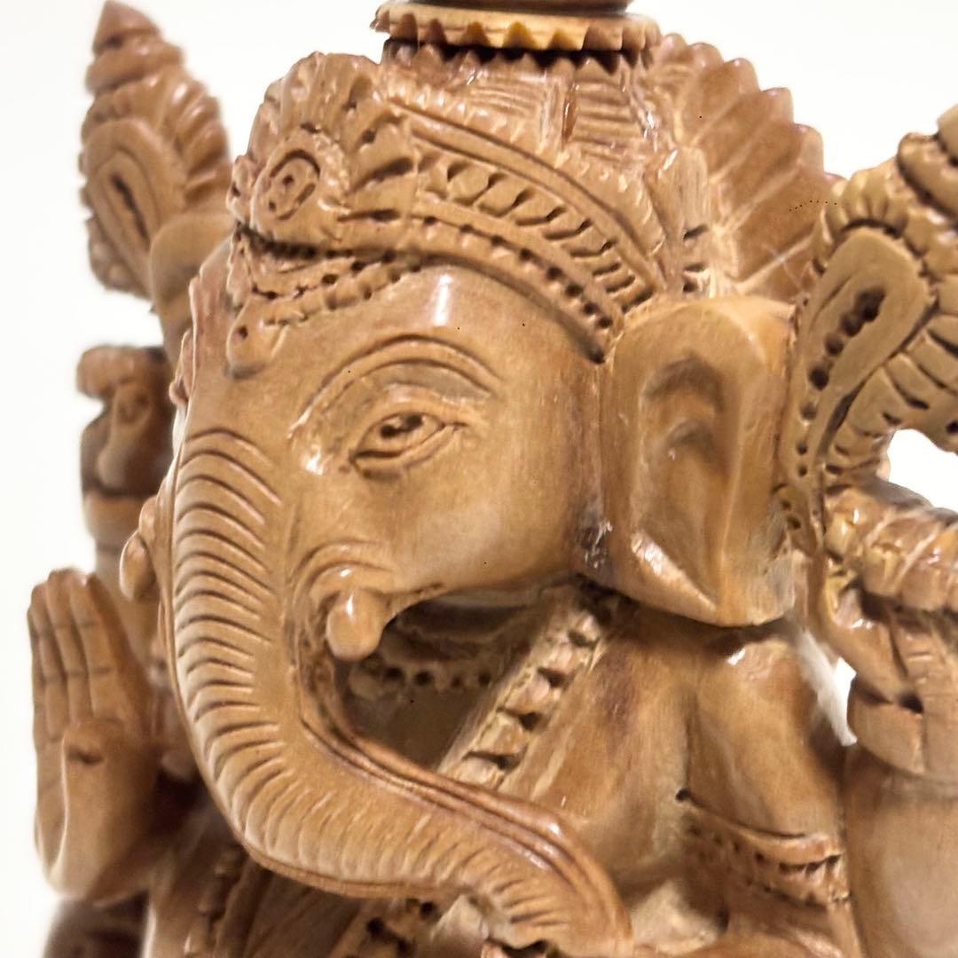 【最高級品】真正白檀　ガネーシャ　彫刻　置物