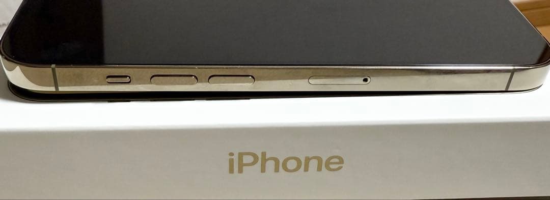 Apple iPhone 14 Pro 256GB ゴールド本体