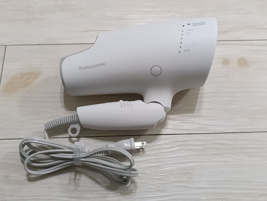 パナソニック ナノケア Panasonic EH-NA0G 22年製 WH 01