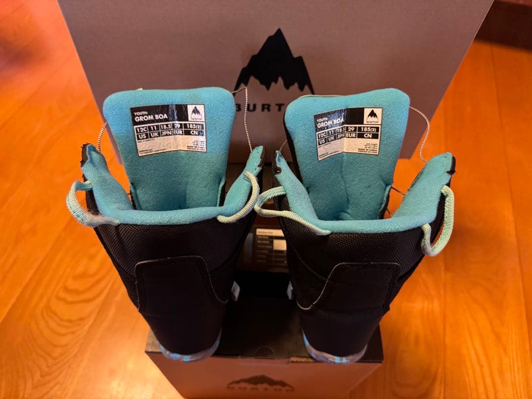 Burton GROM BOA18.5センチ　のブーツです。