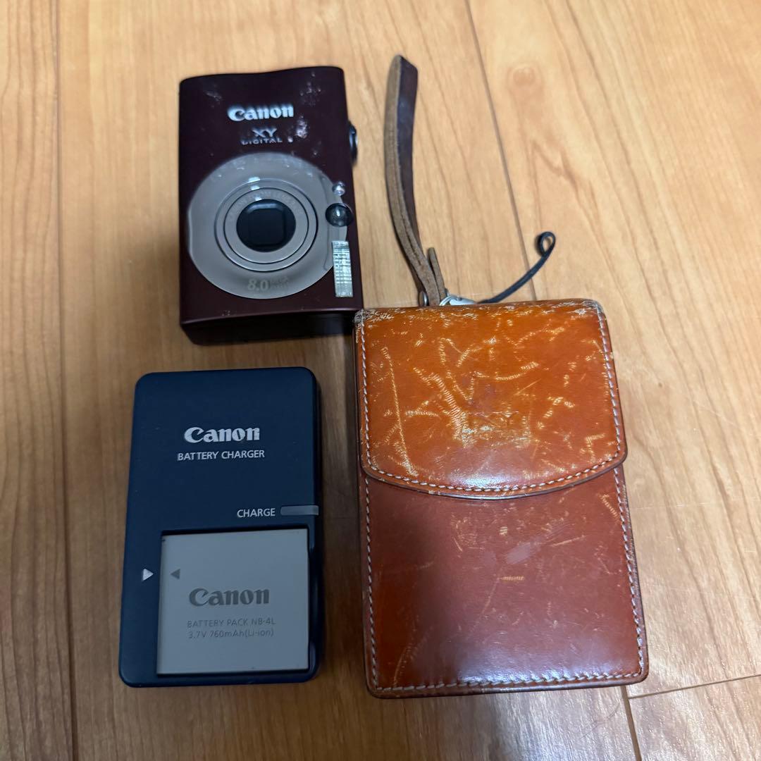 デジタルカメラ　Canon IXY DIGITAL20IS 8.0メガピクセル