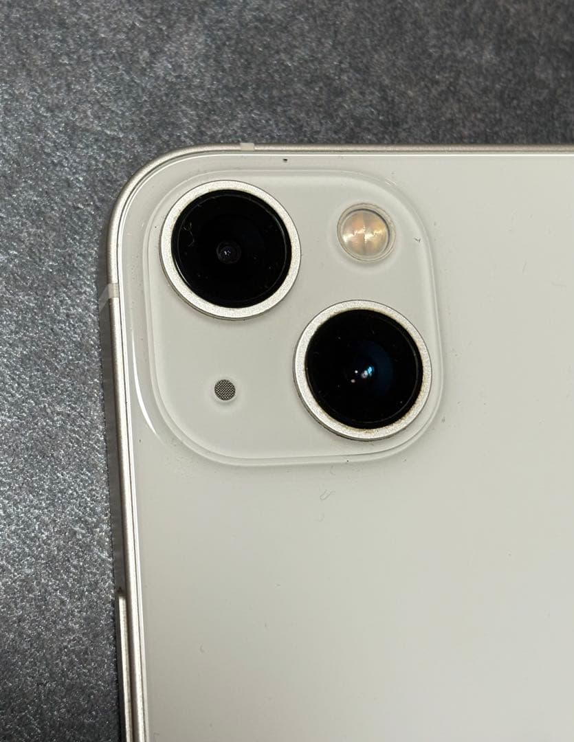 iPhone 13 256GB ホワイト 本体 SIMロック解除済