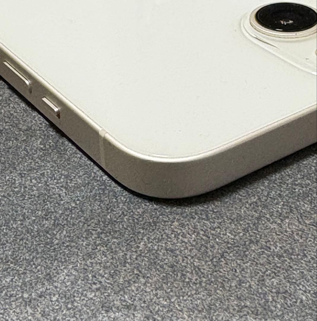 iPhone 13 256GB ホワイト 本体 SIMロック解除済