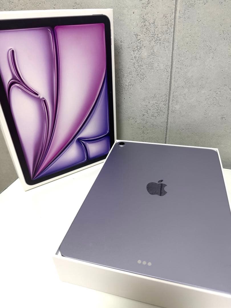 【極美品】Apple iPad Air (M3)11 パープル本体 充電器付き