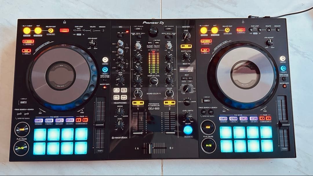 Pioneer DDJ-800 DJコントローラー
