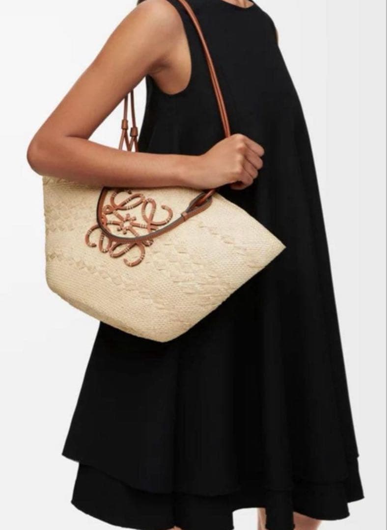 LOEWE / ロエベ アナグラムバスケットバッグ　ミディアム　ナチュラル/タン