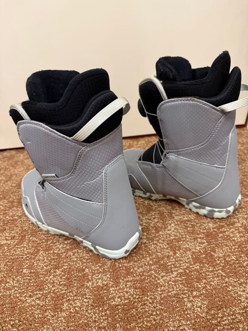 Burton Zip Line 子ども用スノーボードブーツ 4K 22cm