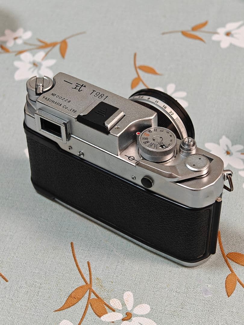 安原一式　フィルムカメラ　レンズ