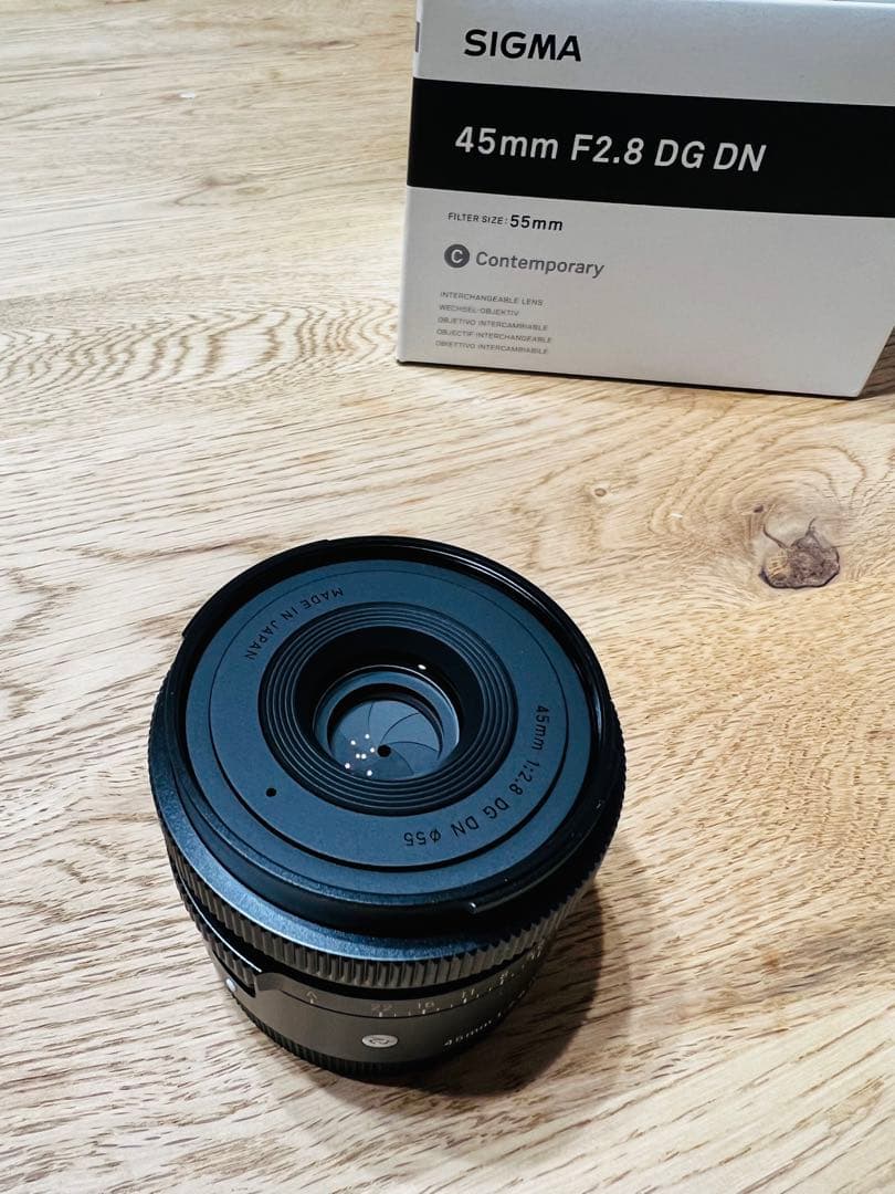 セール中　SIGMA 45mm F2.8 DG DN