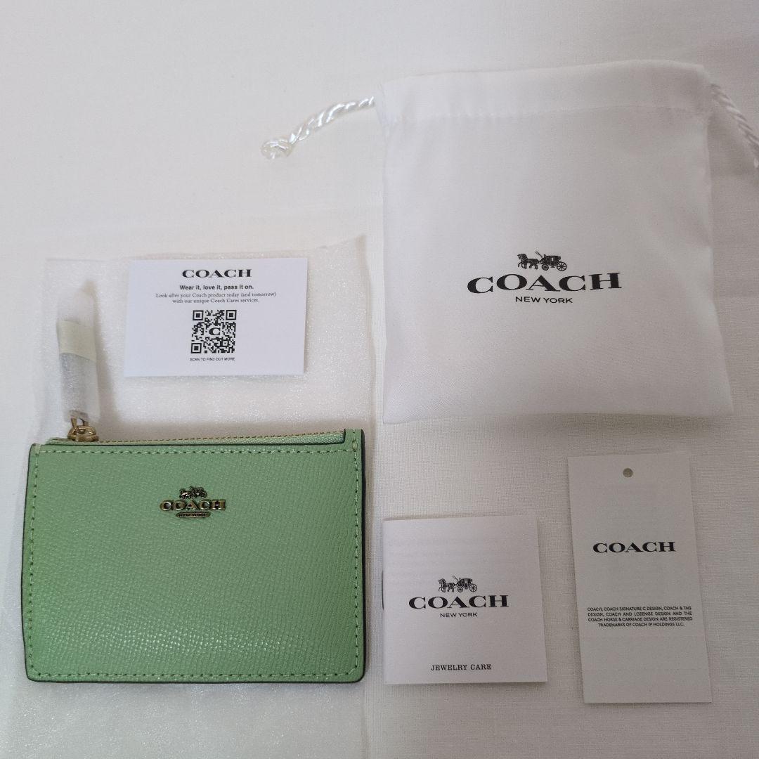 COACH カードケース　ミニスキニー　ミントグリーン