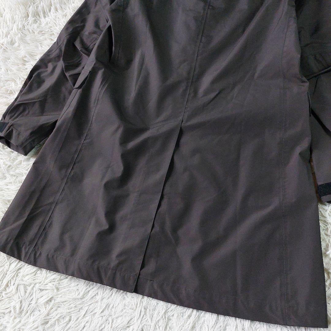 美品 tilak Poutrnik ワンポイント ロゴ ステンカラーレインコート