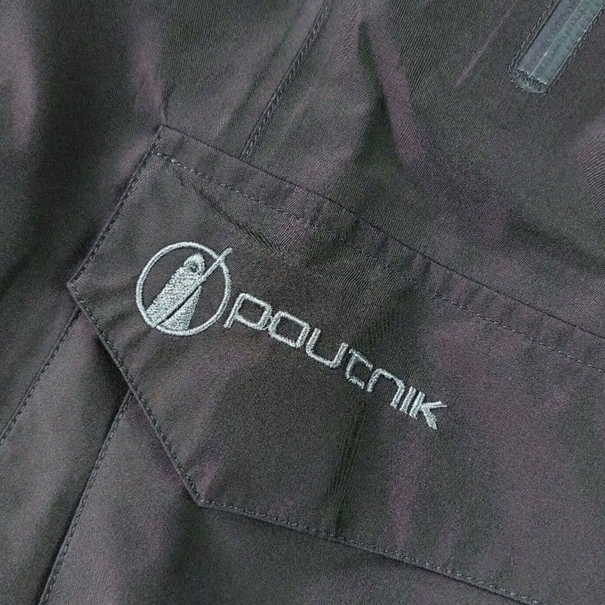 美品 tilak Poutrnik ワンポイント ロゴ ステンカラーレインコート