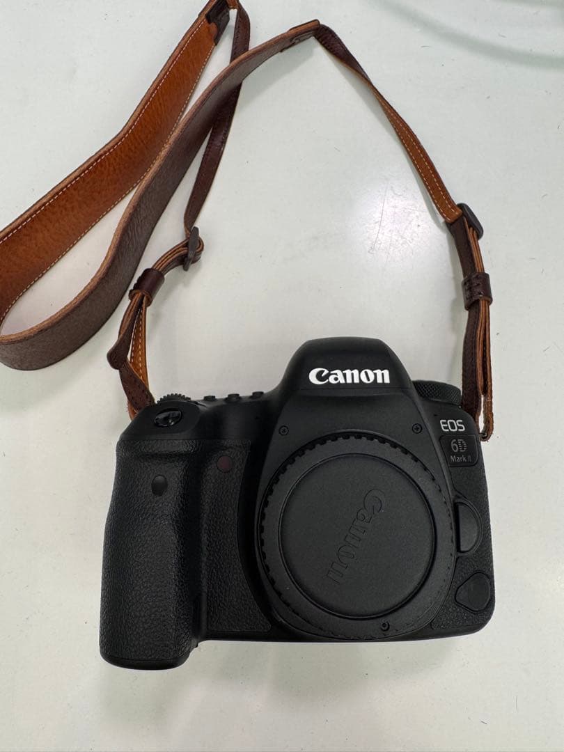 Canon EOS 6D Mark II デジタル一眼レフカメラ