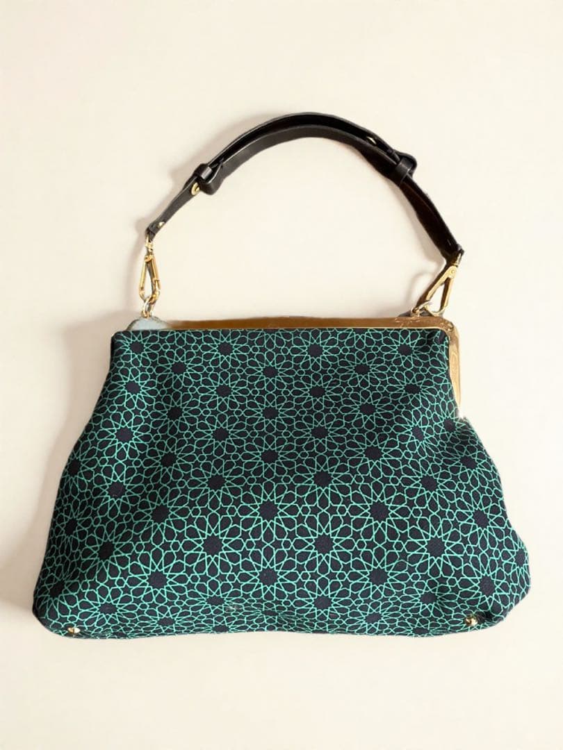 マルニバッグ　ポーチ　セット　幾何学模様　クラッチ　ハンドバッグ　極美品