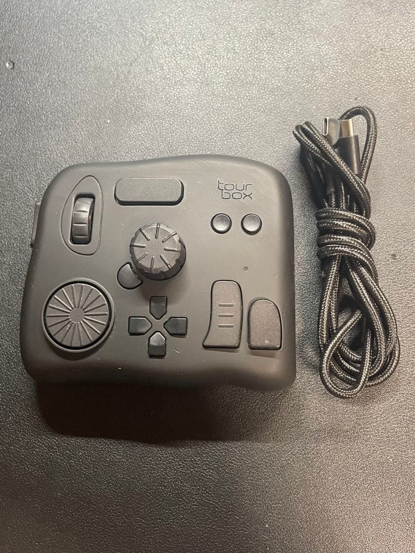 TourBox Neo コントローラー