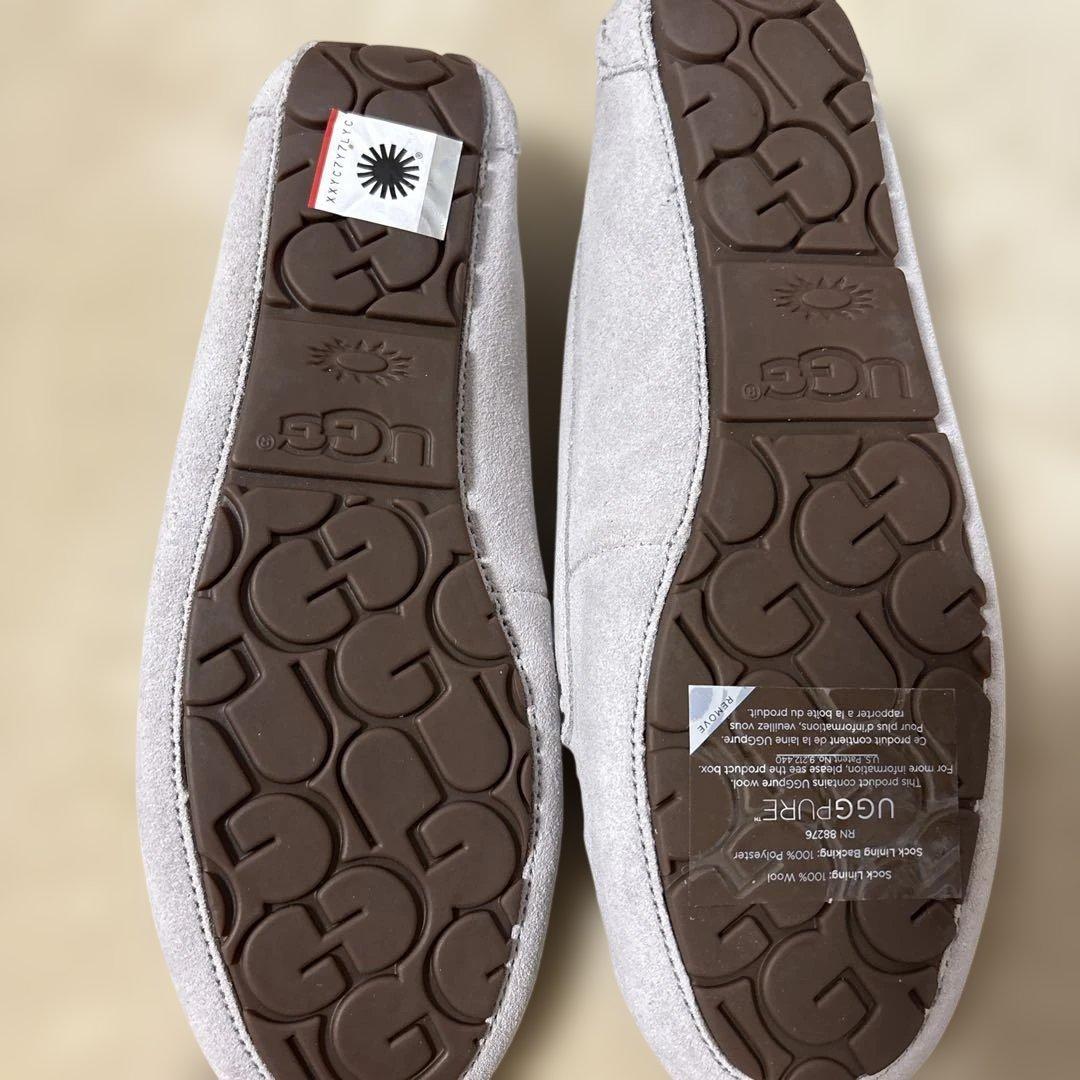 ★ちゃこん★ UGG グレー スエード モカシン 花24cm
