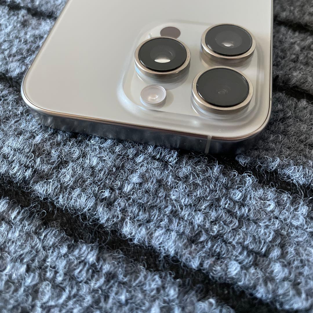 191 iPhone 16 pro 256GB SIMフリーナチュラルチタニウム