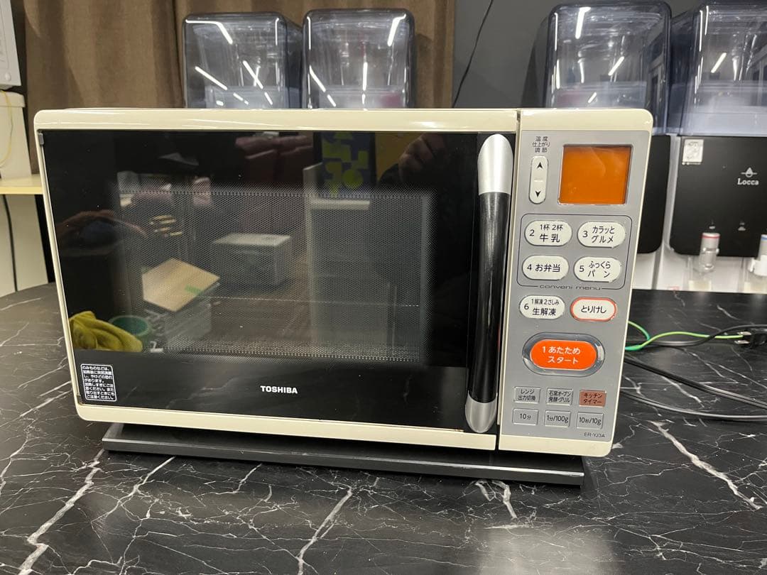 TOSHIBA（東芝）電子レンジ ER-YJ3A（W）2012年製