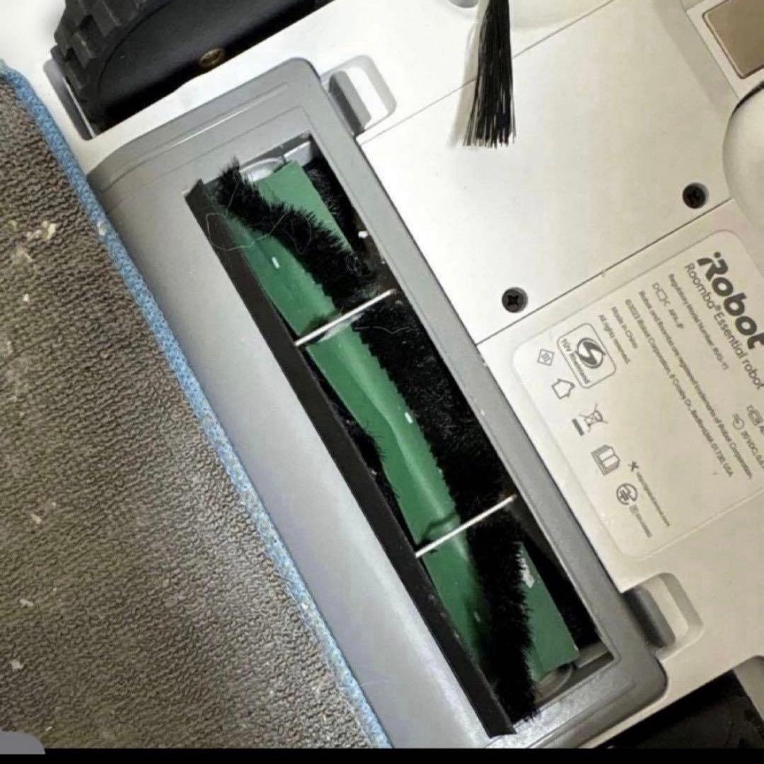 iRobot Roomba ホワイト 充電ドック付き　ルンバ　アイロボット