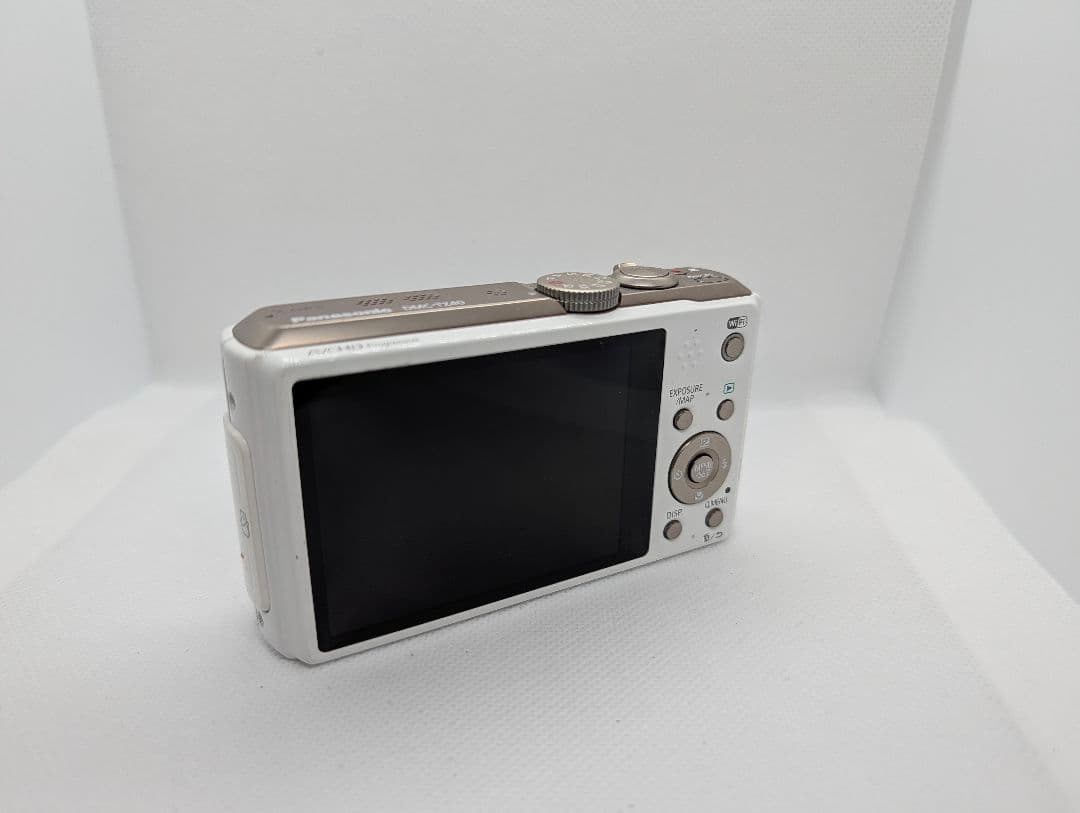 【極美品】Panasonic LUMIX DMC-TZ40 デジタルカメラ