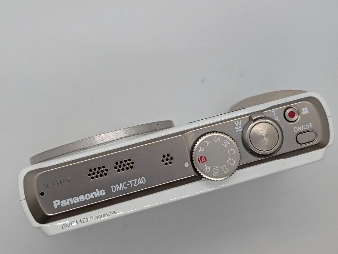 【極美品】Panasonic LUMIX DMC-TZ40 デジタルカメラ