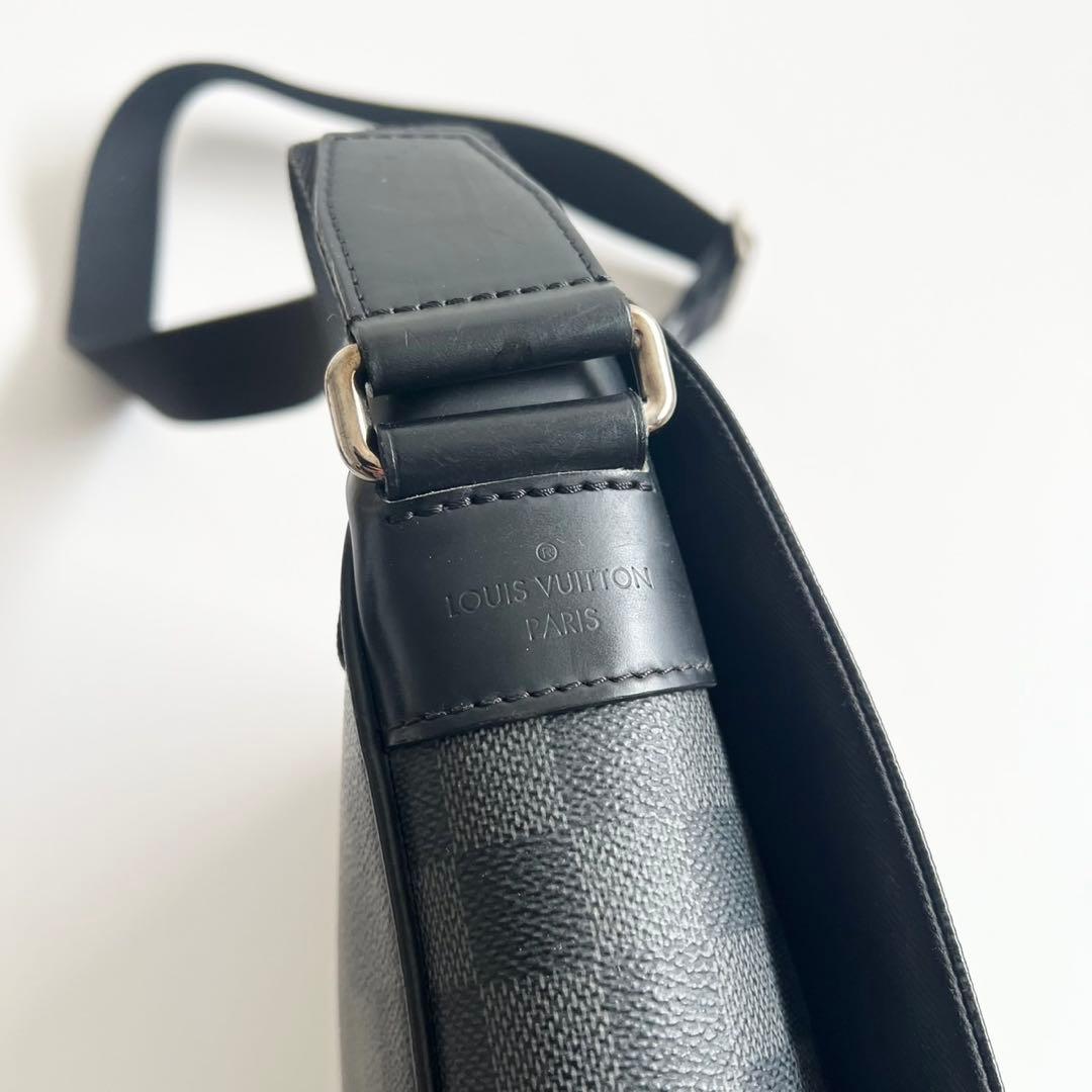 バッグ LOUIS VUITTON DISTRICT LOGO SHOULDER BAG