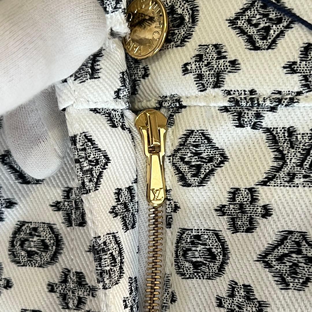 LOUISVUITTON ブラーリィ　モノグラム　ミニスカート　デニム　ホワイト