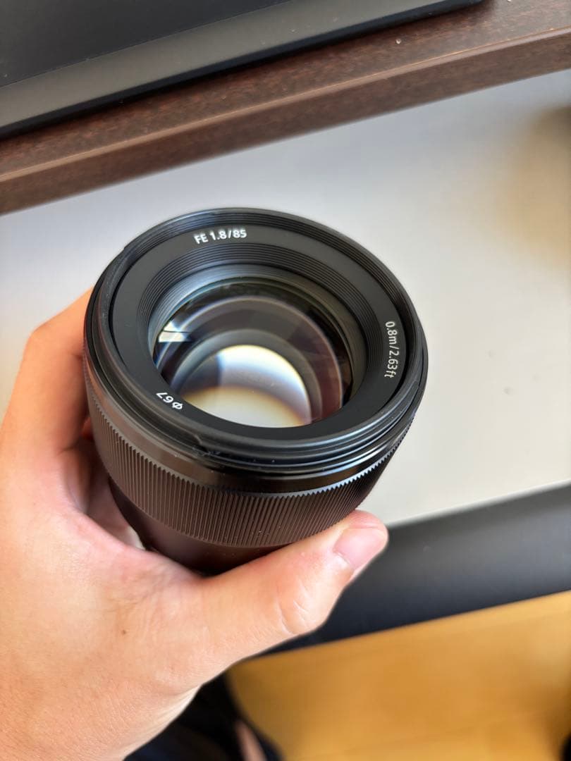 美品　SONY FE 85mm F1.8 純正レンズ SEL85F18