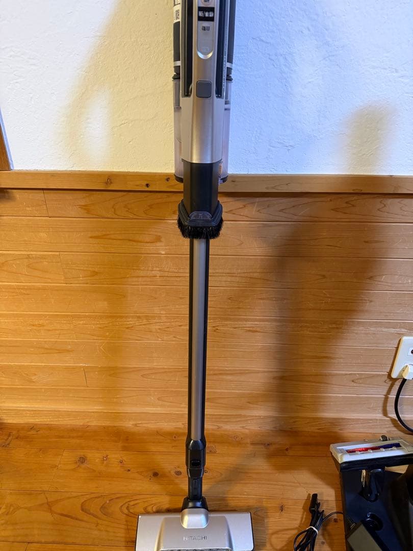 HITACHI 日立 コードレス スティッククリーナー PV-BH900J