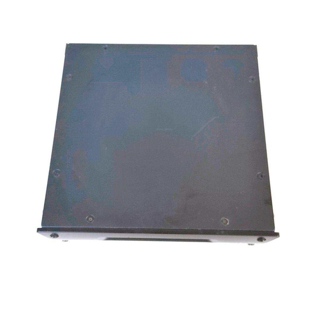 Universal Audio UAD-2 Satellite　ジャンク