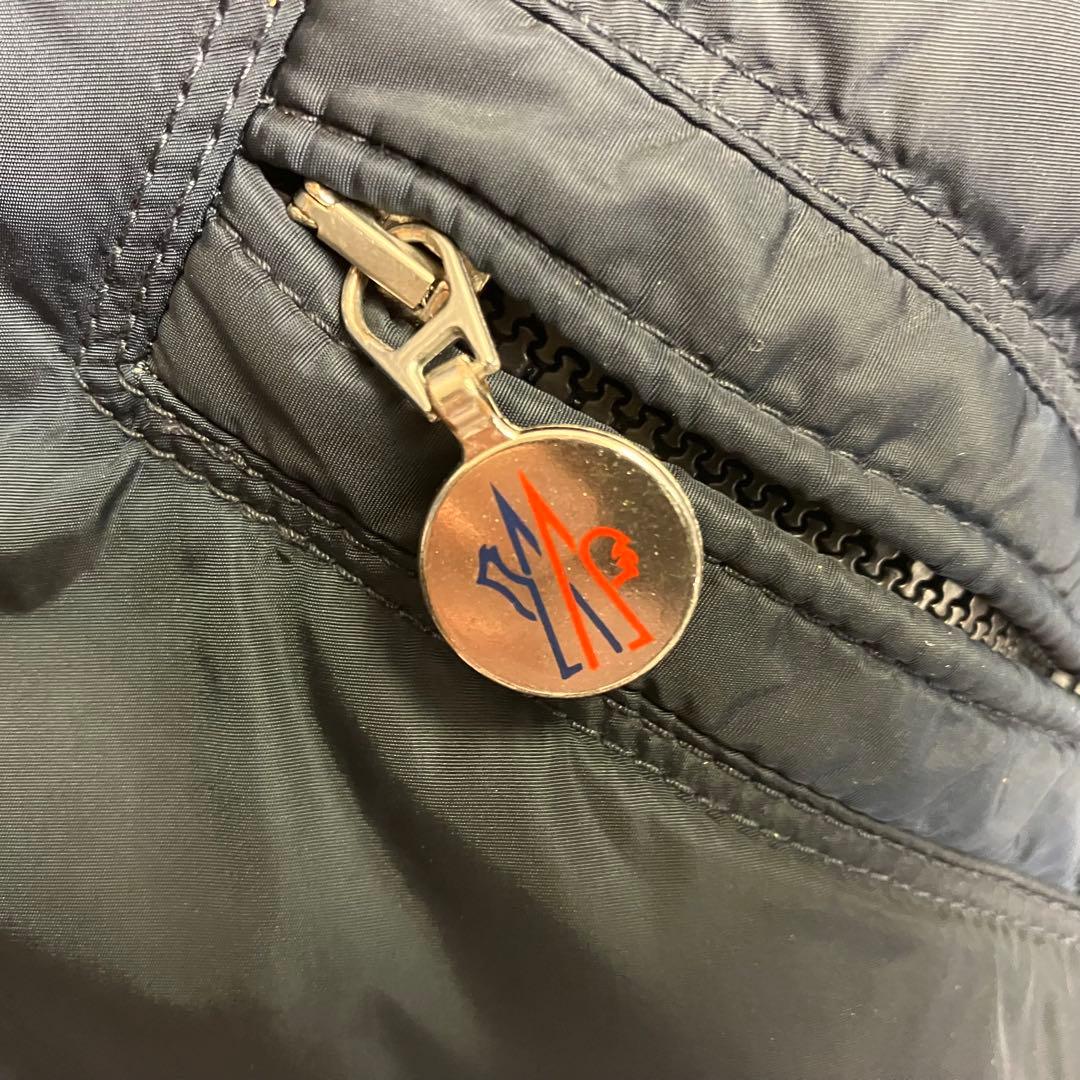 【✨超お買得】モンクレール　MONCLER ナイロン　ダウンジャケット　胸ロゴ