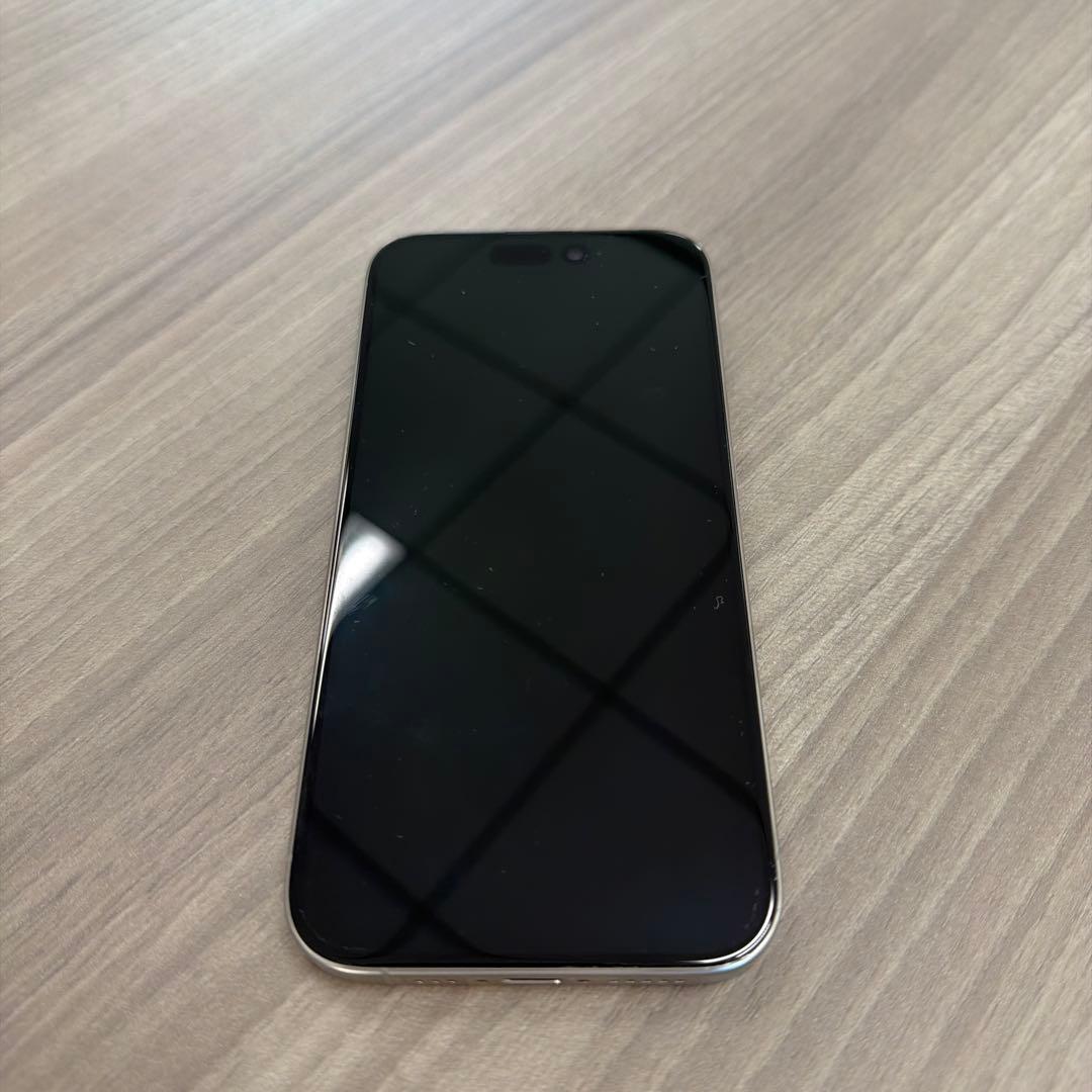 iPhone 15 Pro ナチュラルチタニウム 128GB