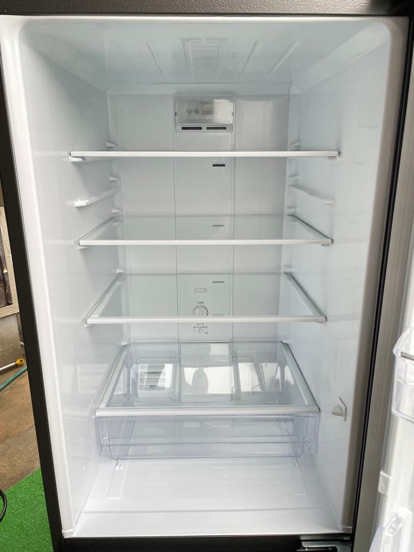 753美品✨ アクア おしゃれ木目調ウッドブラック大きめ2ドア冷蔵庫 201L