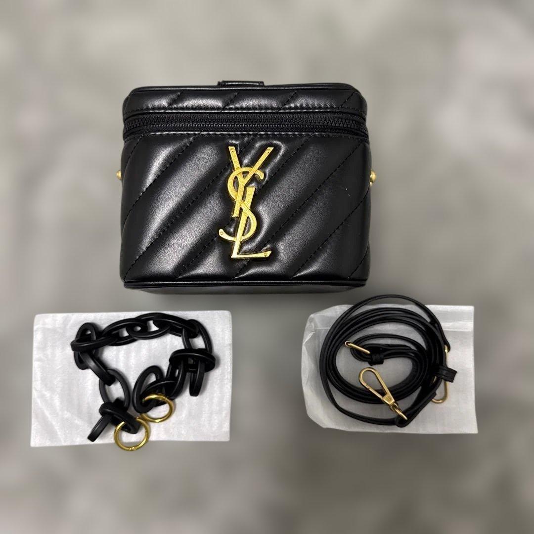 た*す様 Yves Saint Laurent（イヴ・サンローラン）バニティポー