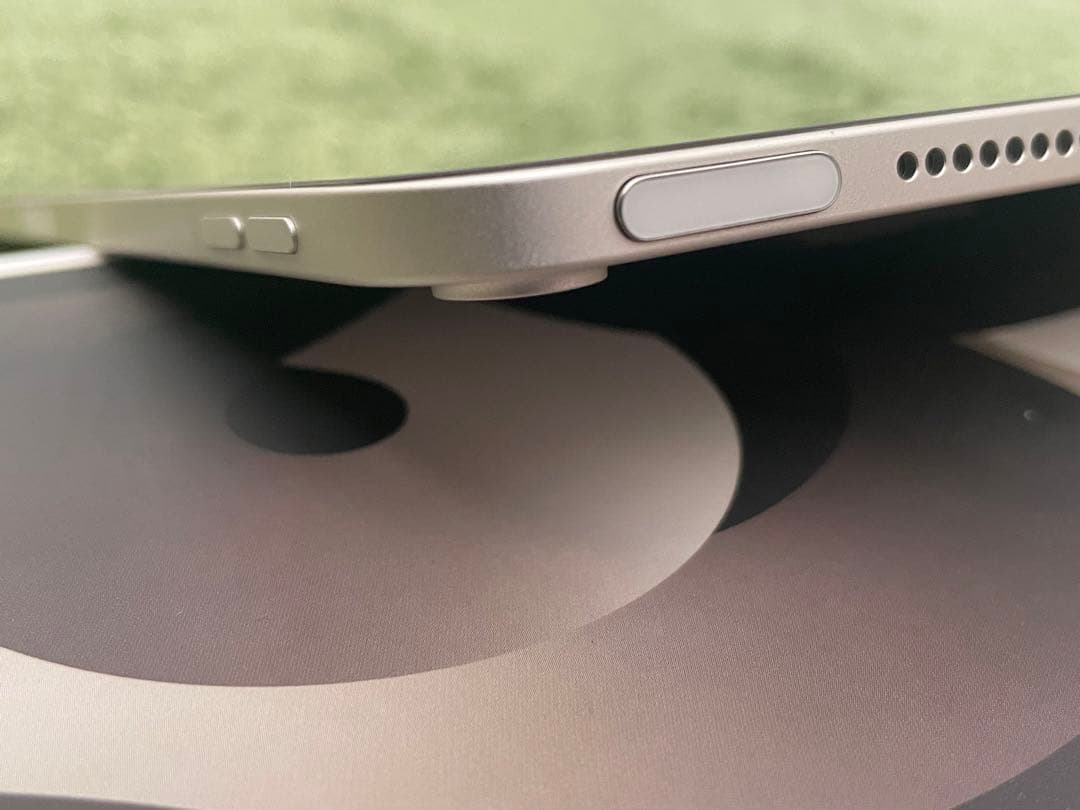 年始SALE！【４点セット美品】iPad Air第5世代64G バッテリー99%