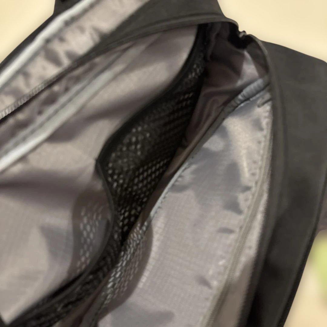 POMULU 2way ヒップシート ブラック