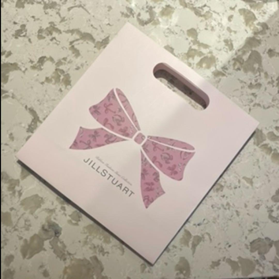 ジルスチュアートクリスマスコフレ2025 ショッパー付き