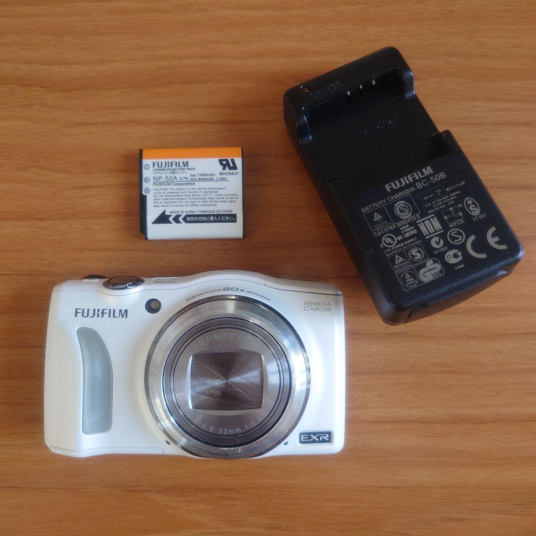 FUJIFILM EXR ホワイト コンパクトデジタルカメラ