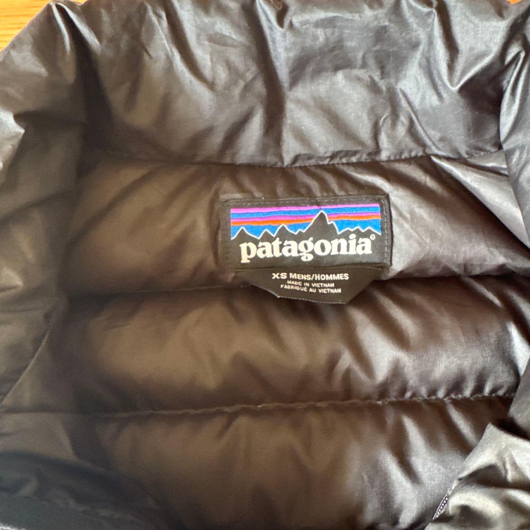 patagonia ダウンベスト ブラックxs（S相当）