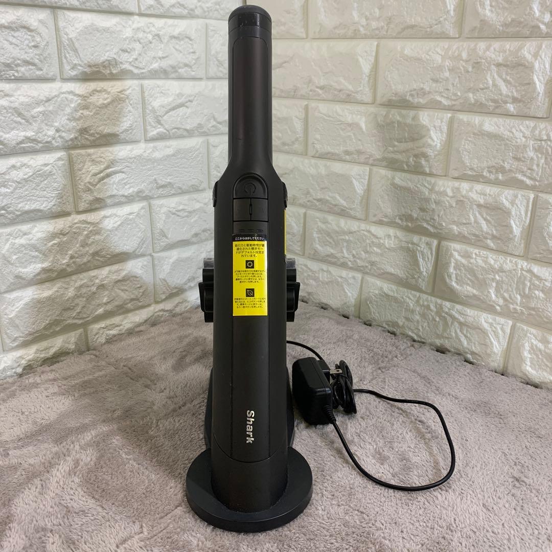 Shark ハンディクリーナー 本体 充電器付き