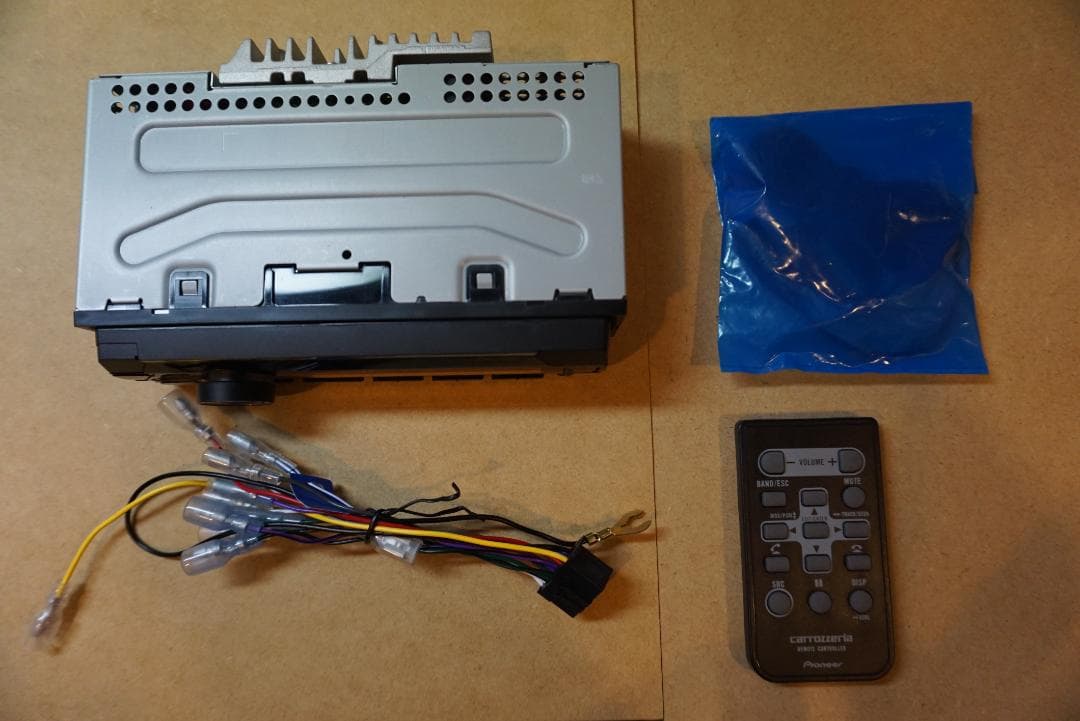 Pioneer カロッツエリア MVH-5600