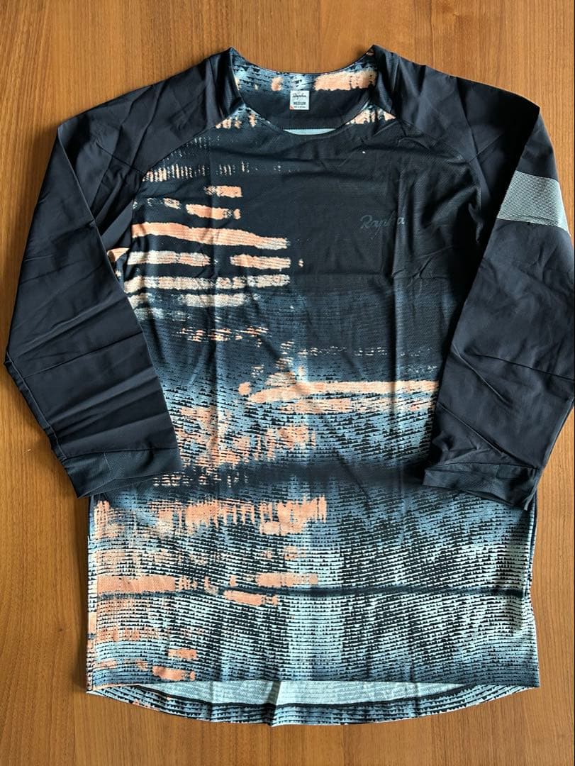 【Rapha】　ラファメンズ トレイル 3⁄4 スリーブ ジャージ