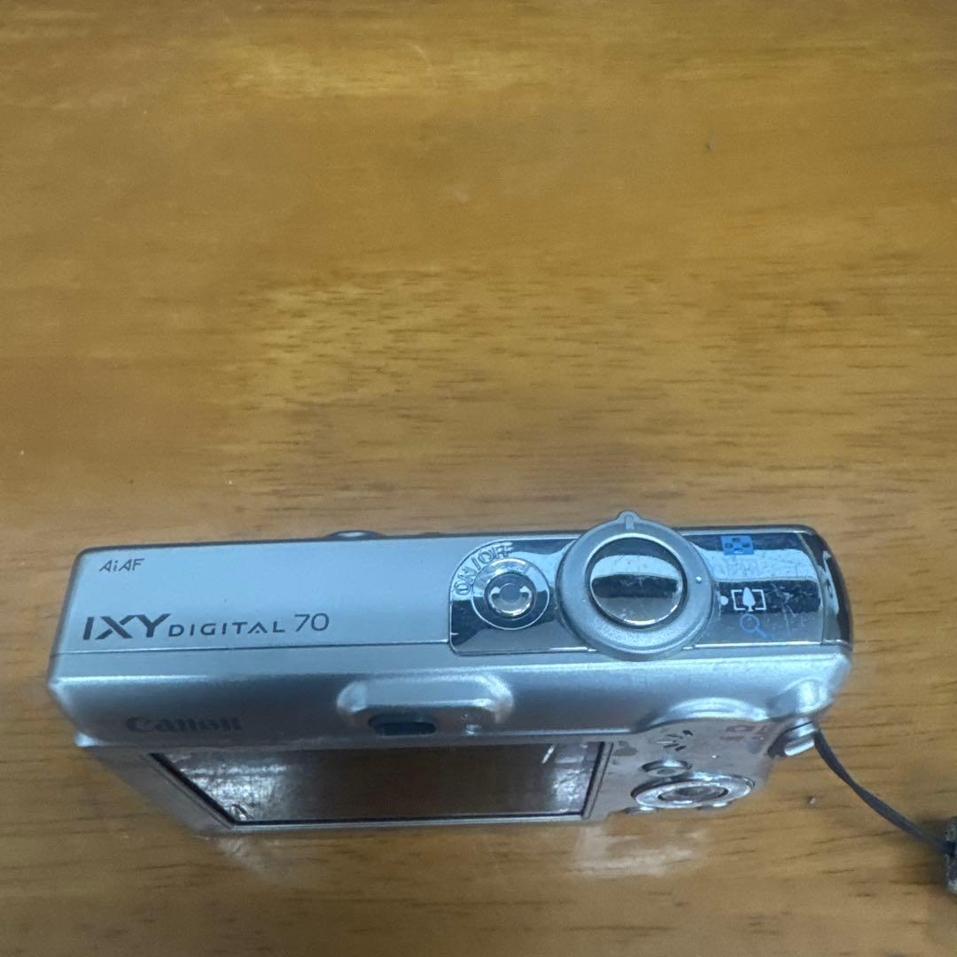 Cânon IXY70