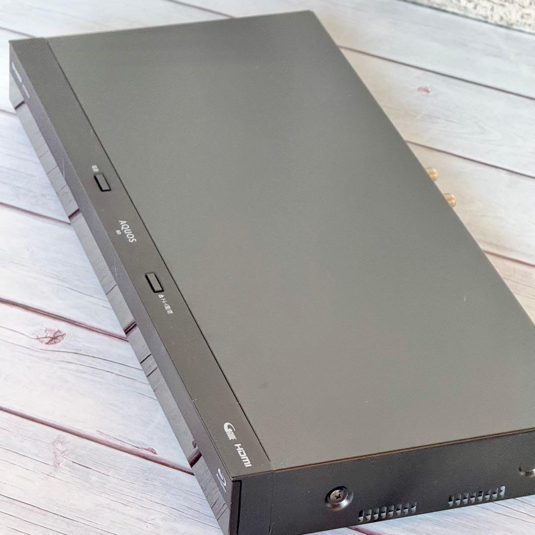 2020年製 シャープ「アクオス・ブルーレイ」500GB・2チューナー搭載