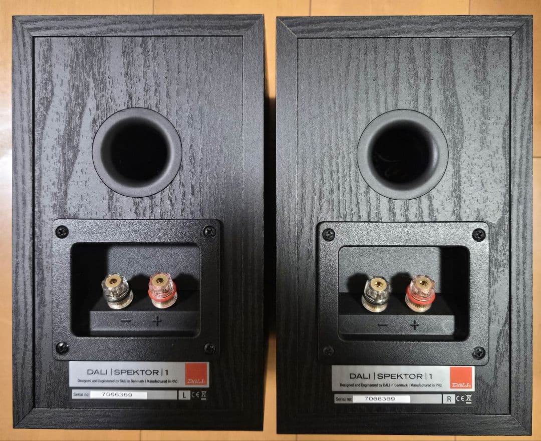 【スピーカーケーブル付】ダリ　DALI SPEKTOR1(2台一組)